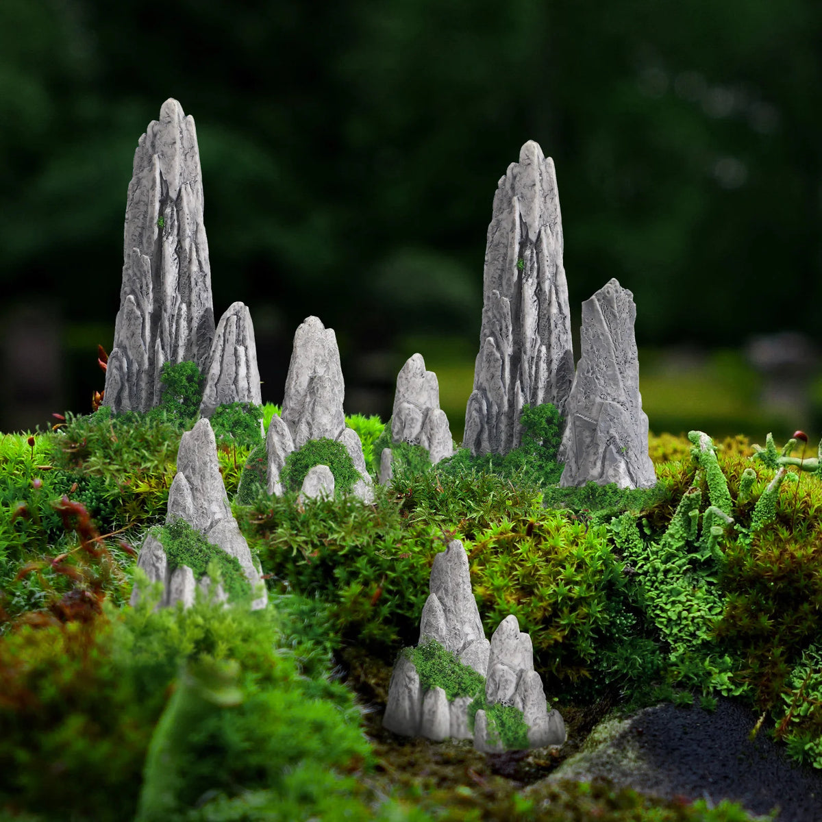THE MOSSY PINNACLE PEAKS