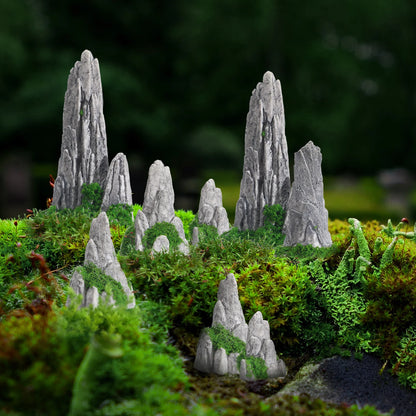 THE MOSSY PINNACLE PEAKS