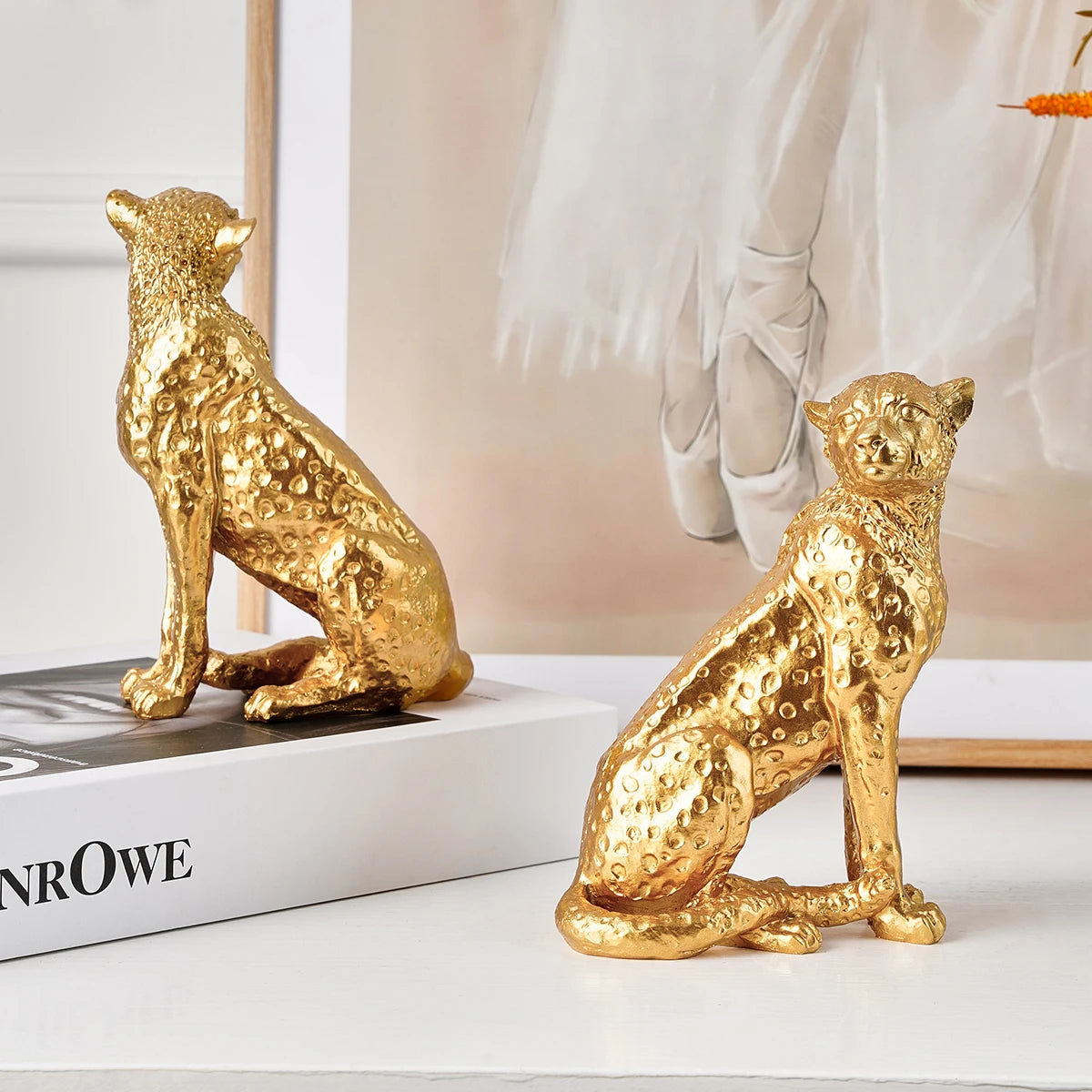 GOLDEN MAJESTY LEOPARD SCULPTURE