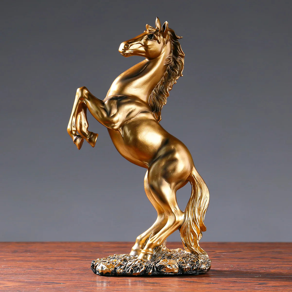 GOLDEN TRIUMPH STALLION