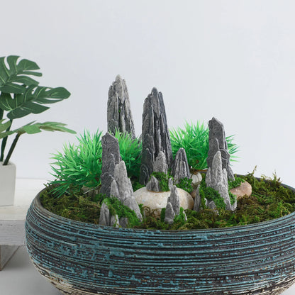 THE MOSSY PINNACLE PEAKS